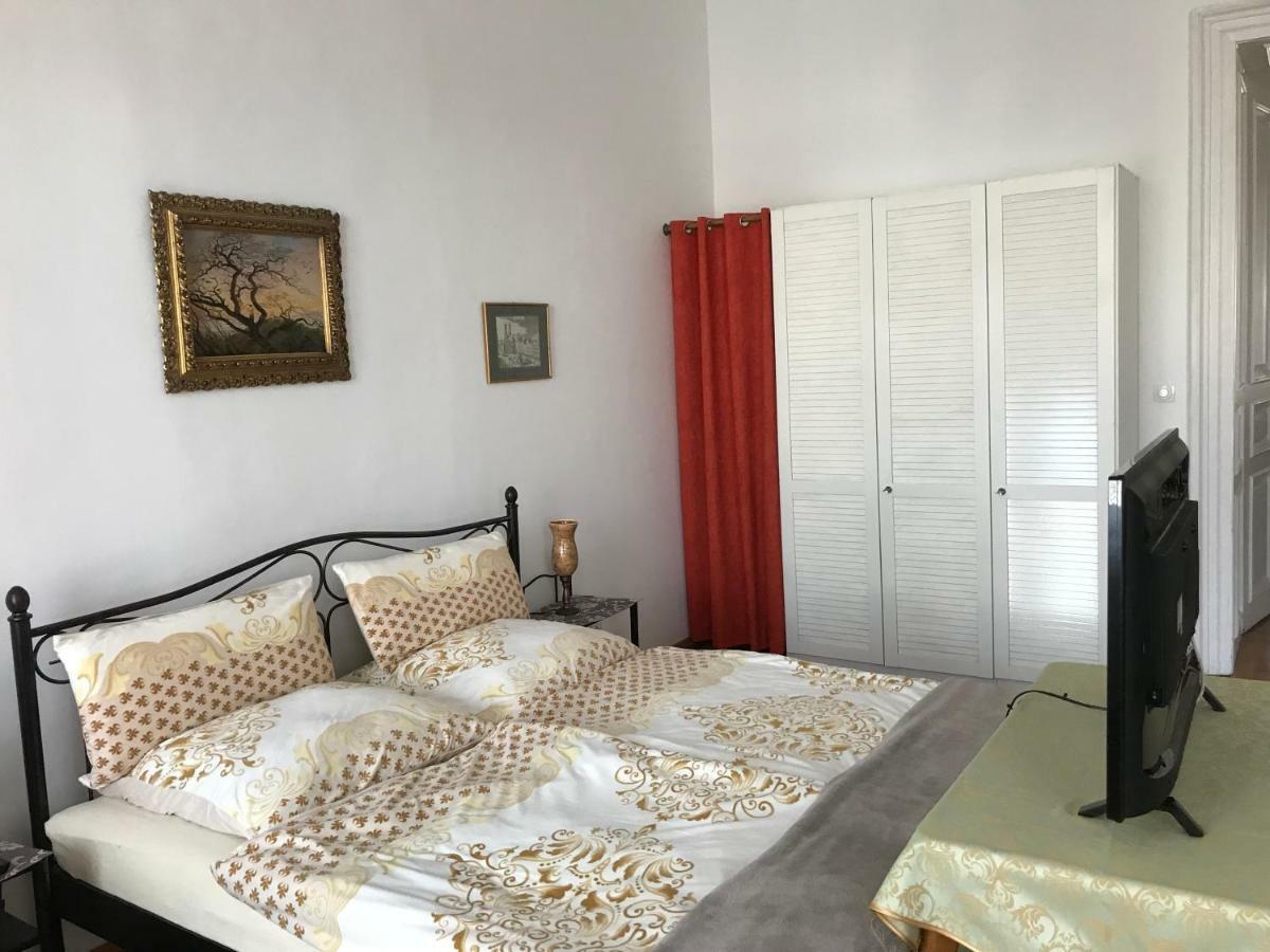 Apartament 88m² Grosses Im 1. Stock